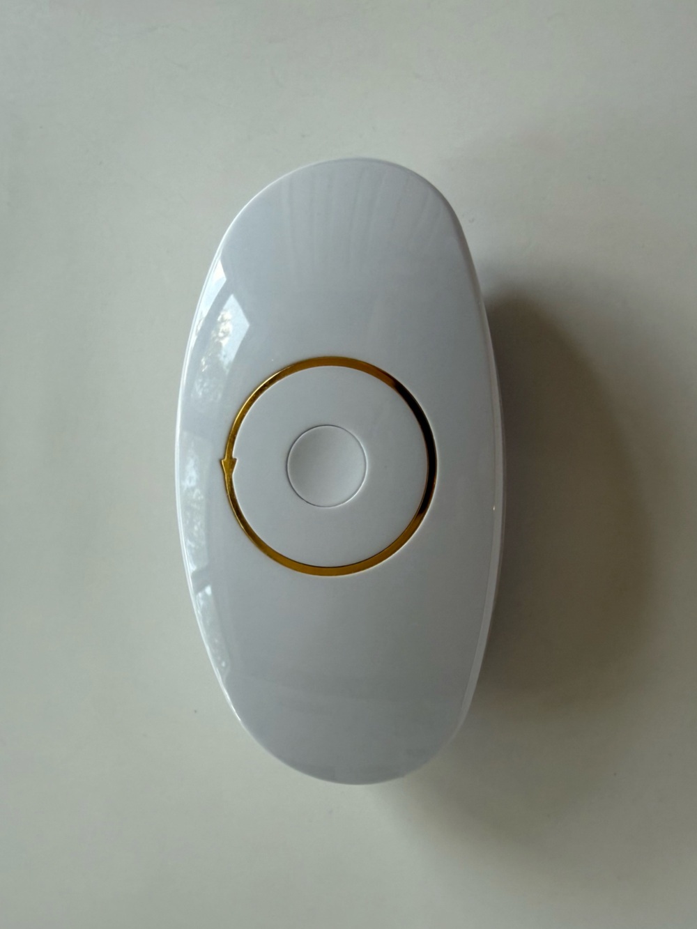 Original ZIIP Beauty GX Microcurrent Device (White/Gold)